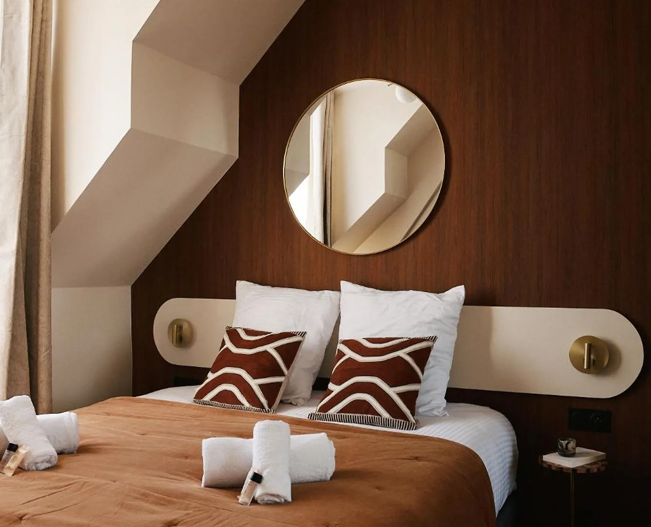 Lavie Maison - 33 Louvre Paris Apartment