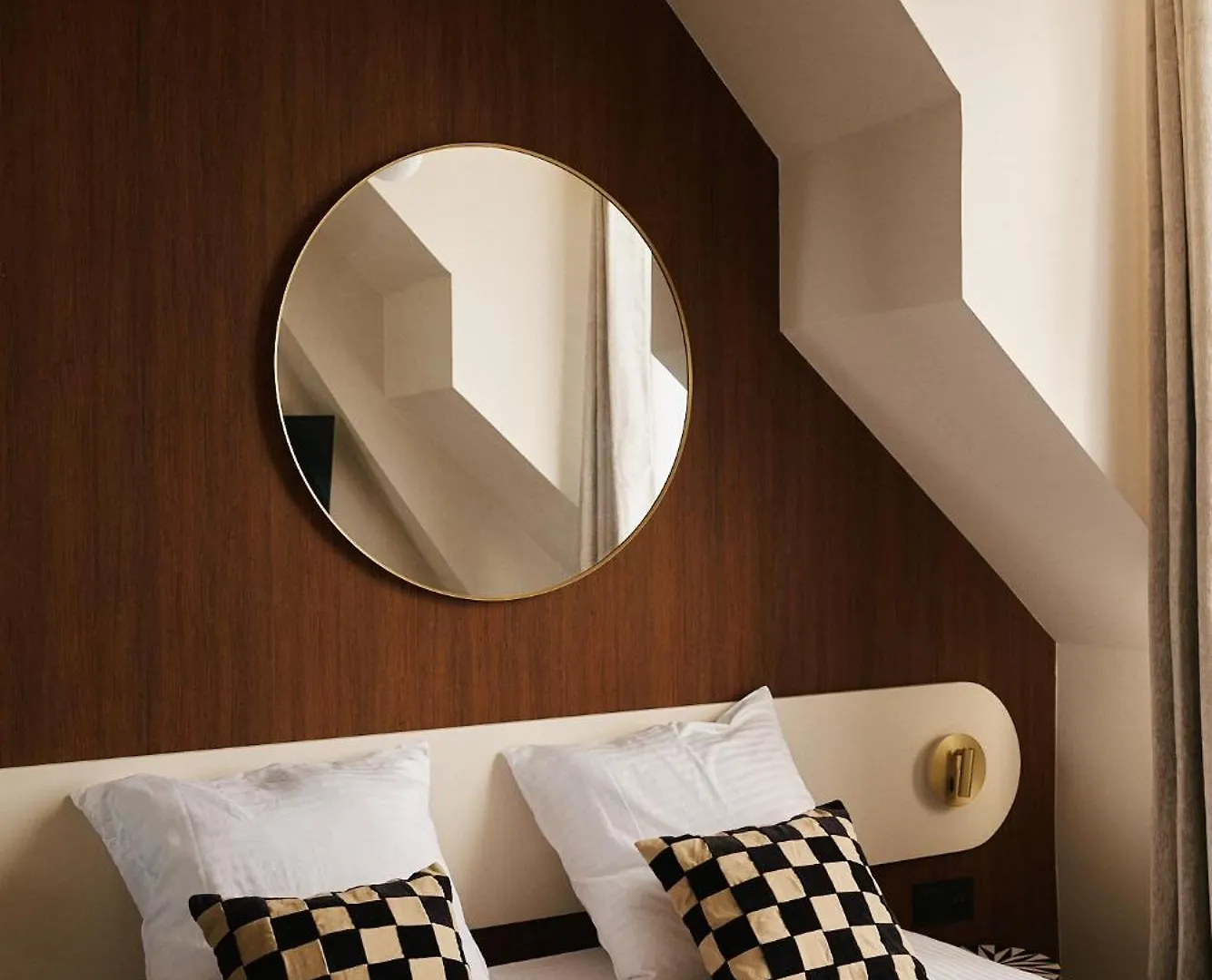 Lavie Maison - 33 Louvre Paris Apartment