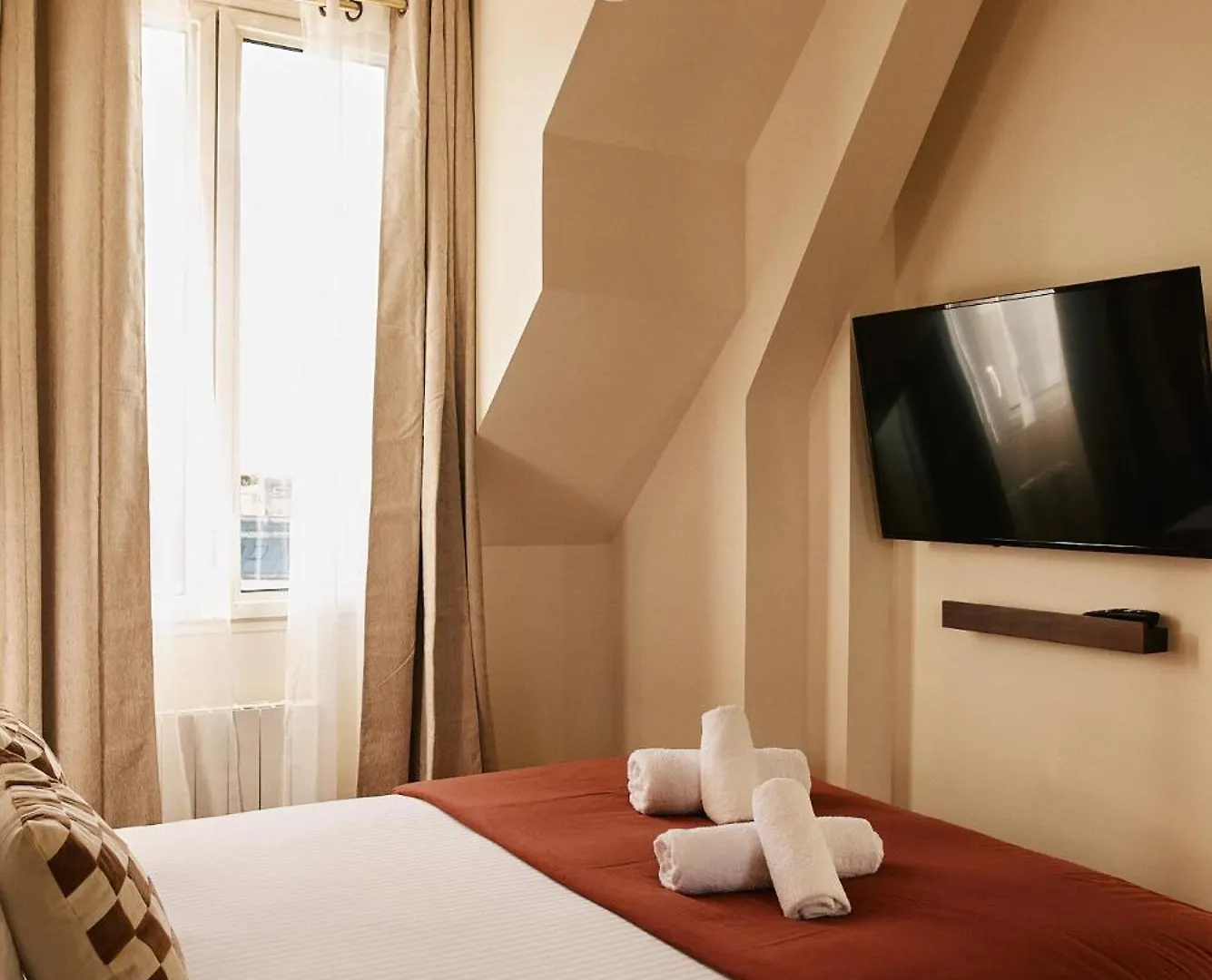 Lavie Maison - 33 Louvre Párizs Apartman