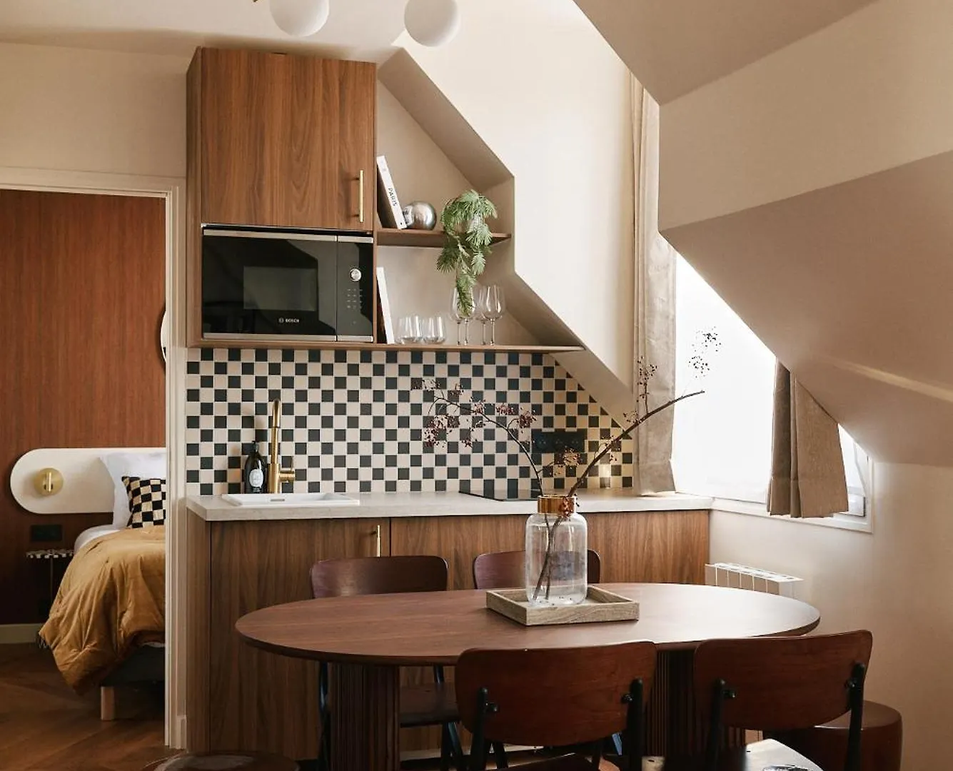 Lavie Maison - 33 Louvre Paris Apartment